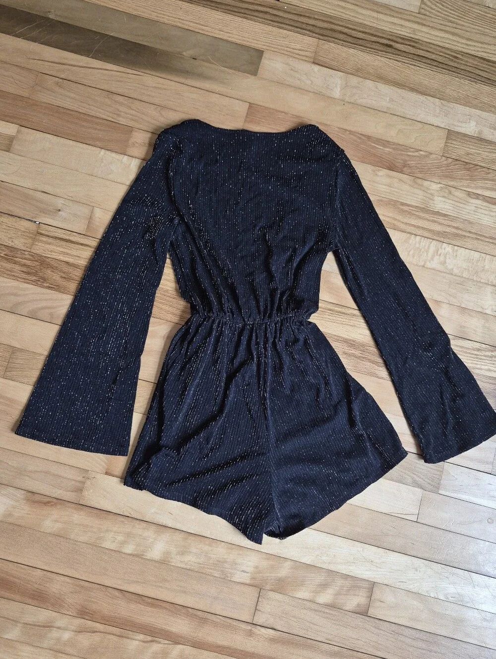 Black Metallic Sparkle Long-Sleeve Romper - Picture 7 of 11